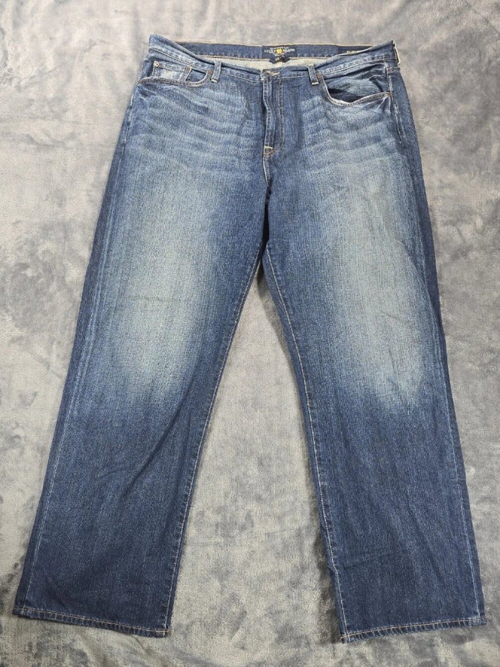 Lucky Brand 181 Jeans Mens 40x32 Blue Medium Straight Distressed Denim
